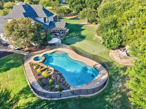 813 Windlake Cir, Heath, TX, 75032-1997 | Card Image