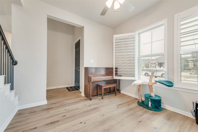 4527 Spruce Knob Trl, House other with 4 bedrooms, 3 bathrooms and null parking in Arlington TX | Image 4