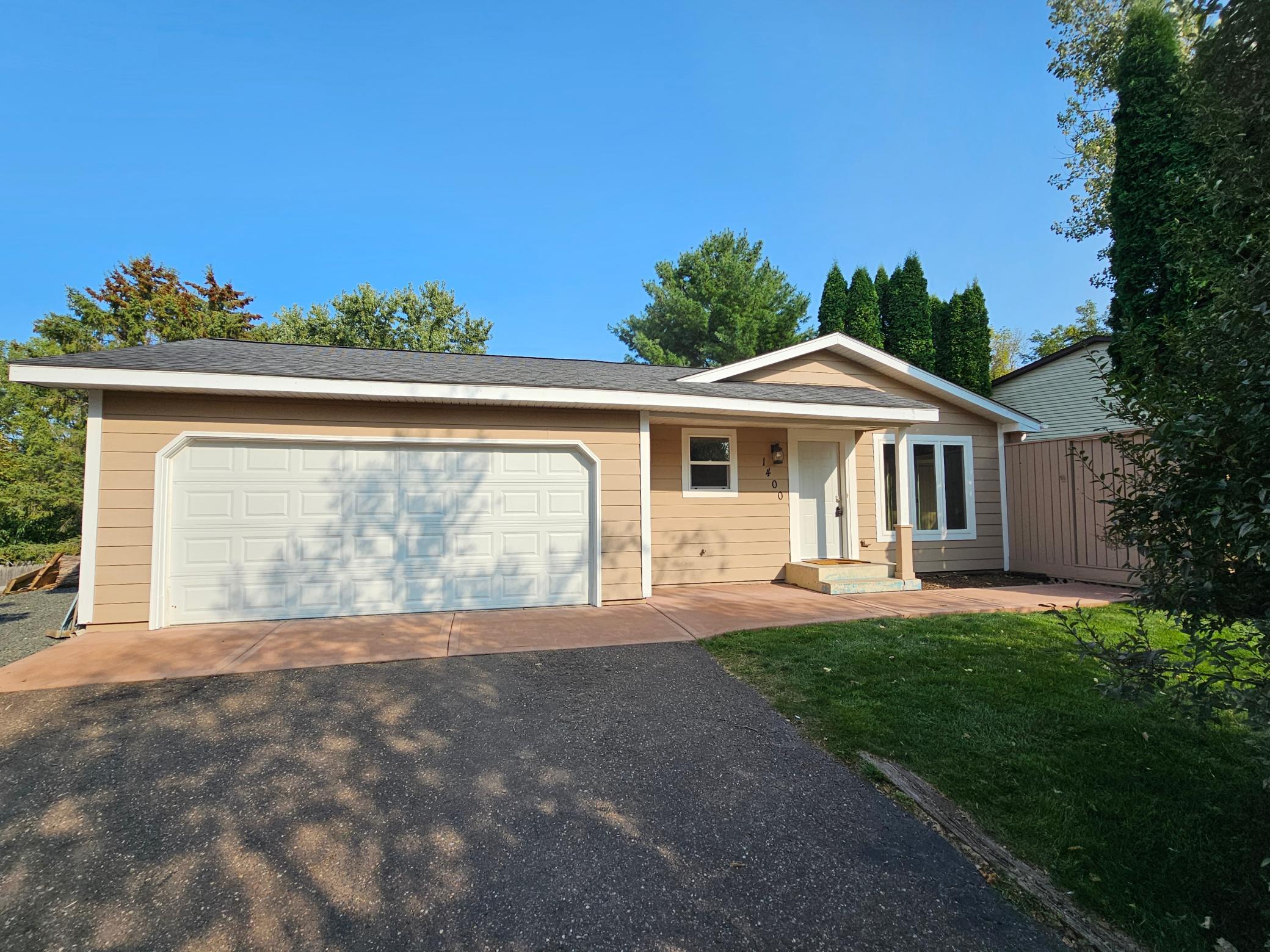 Hallewood Blvd, New Richmond, WI 54017