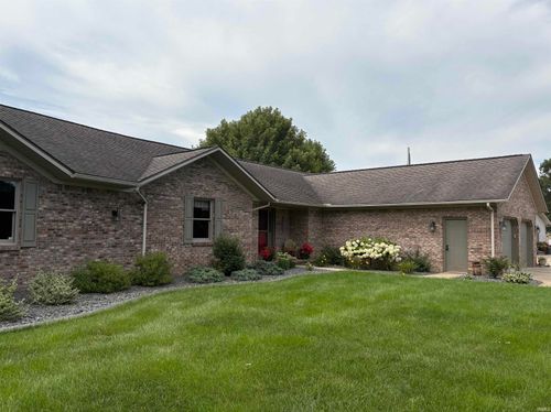 9243 W State Road 26, Rossville, IN, 46065-9768 | Card Image