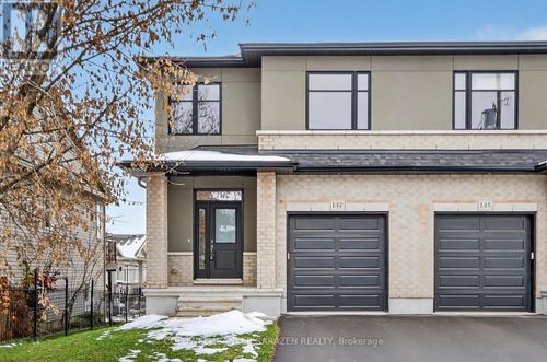 {{alt}} | Card Image