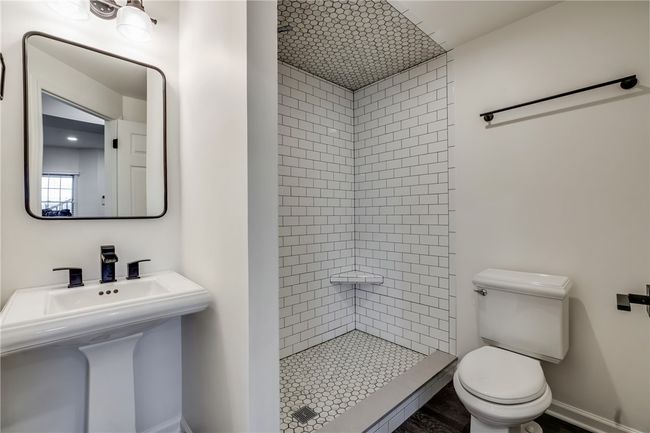 1119 Bay Hill Dr, Condo with 3 bedrooms, 4 bathrooms and 2 parking in Gibsonia PA | Image 28