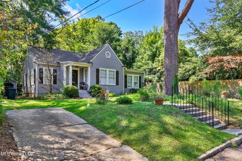 615 Mohawk Ave, Jackson, MS, 39216-3302 | Card Image