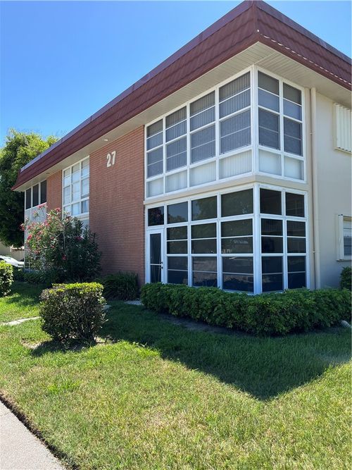 104-27 Pine Arbor Lane, Vero Beach, FL, 32962 | Card Image