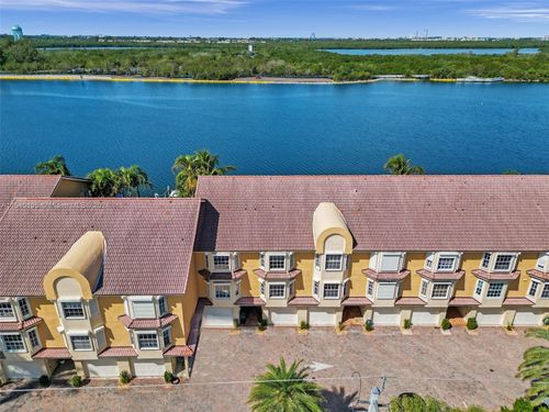 4212 N Ocean Dr, Hollywood, FL, 33019-4004 | Card Image