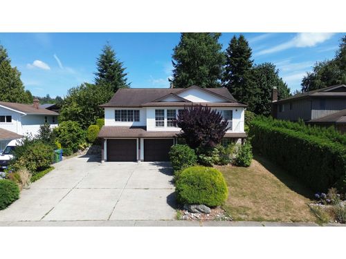 2138 Essex Dr, Abbotsford, BC, V2S7R8 | Card Image