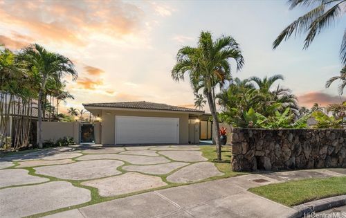 144 Kaimoani Way, Kailua, HI, 96734 | Card Image