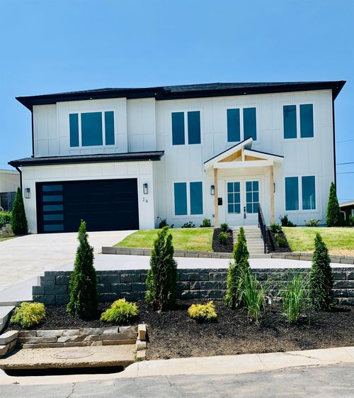 26 Lefever Ln, Little Rock, AR, 72227-3304 | Card Image