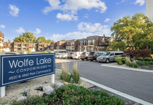 apt-218-4820 Park Commons Dr, Saint Louis Park, MN, 55416-2642 | Card Image
