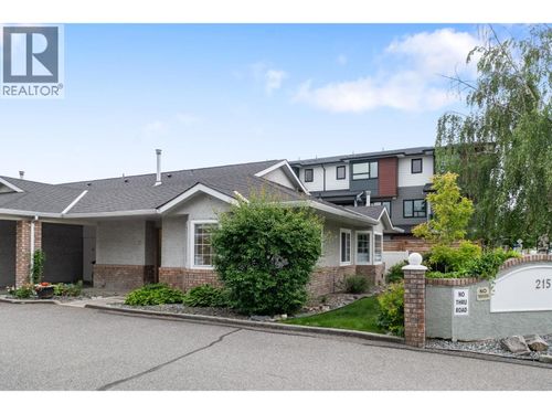 12-215 Taylor Rd, Kelowna, BC, V1X4G1 | Card Image