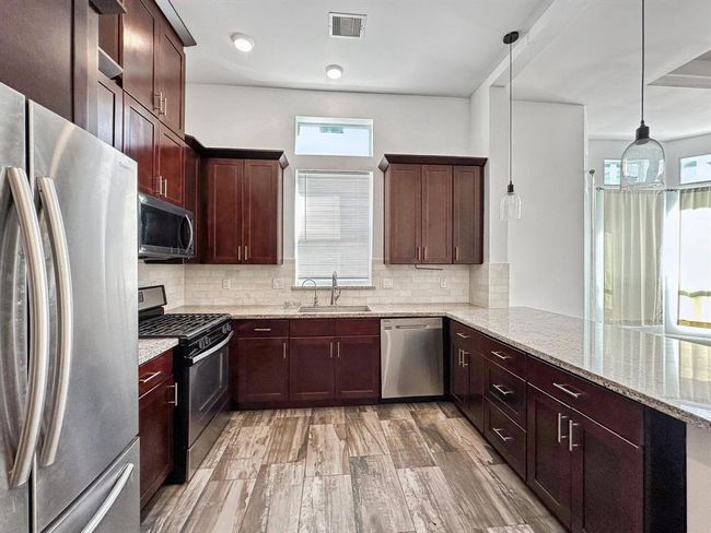 2014 Sabine St, House other with 4 bedrooms, 5 bathrooms and 2 parking in Houston TX | Image 22