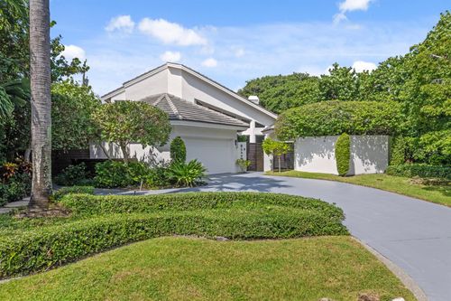 5540 Osprey Dr, Ocean Ridge, FL, 33435-7069 | Card Image
