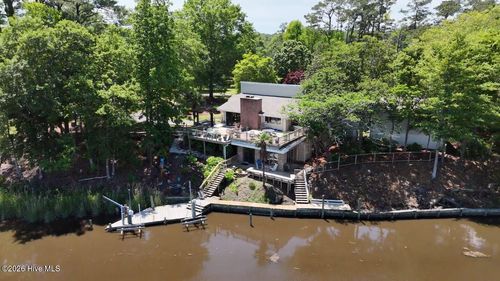 435 Munden Farm Rd, Newport, NC, 28570-6577 | Card Image