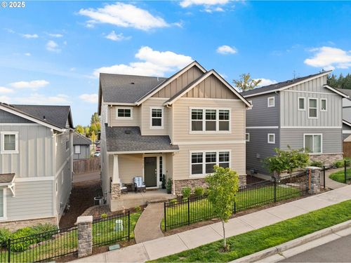 16920 Se Hemrich Rd, Happy Valley, OR, 97086-8620 | Card Image