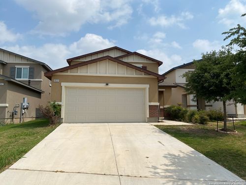 10531 Legacy Cv, San Antonio, TX, 78240-4475 | Card Image