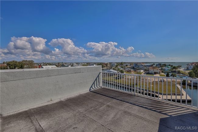 Rooftop Deck | Image 92