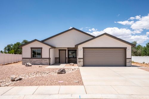 3887 Hawks Landing Loop, Enoch, UT, 84721-7242 | Card Image