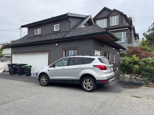 2258 Fraserview Dr, Vancouver, BC, V5P2N4 | Card Image