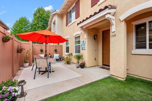 1305 Isabella Way, Vista, CA, 92084 | Card Image