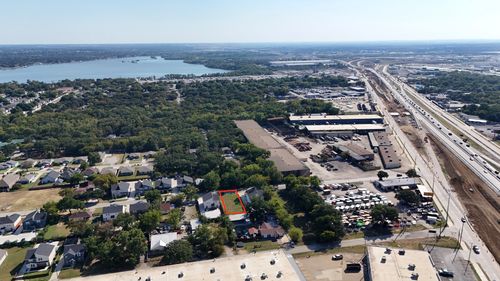 5809 Grayson St, Fort Worth, TX, 76119-4318 | Card Image