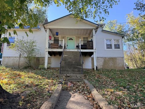 604 E Main St, Marble Hill, MO, 63764-8301 | Card Image