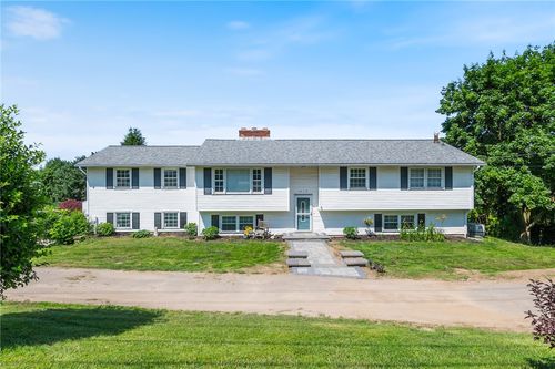 1015 Wayneport Rd, Macedon, NY, 14502-9733 | Card Image