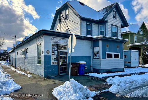 185 Smith Ave, Kingston, NY, 12401-3524 | Card Image