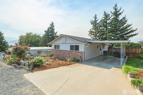 602 N Larch Ave, East Wenatchee, WA, 98802-5050 | Card Image