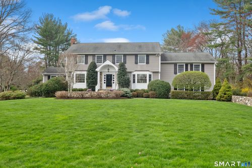 35 Danvers Ln, New Canaan, CT, 06840-6802 | Card Image