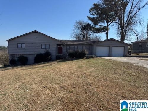 901 29th Ave Ne, CENTER POINT, AL, 35215-2843 | Card Image