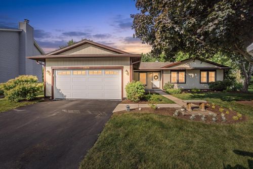 1526 Sycamore Lane, Aurora, IL, 60504 | Card Image