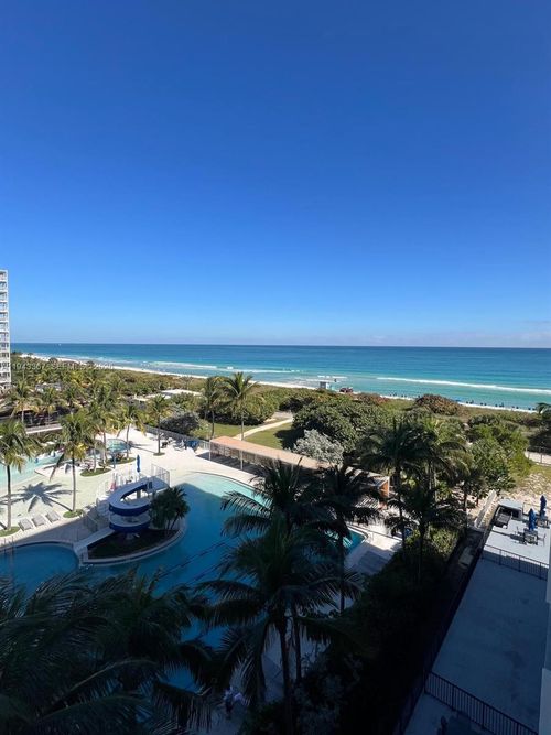 apt-607-9273 Collins Ave, Surfside, FL, 33154-3036 | Card Image