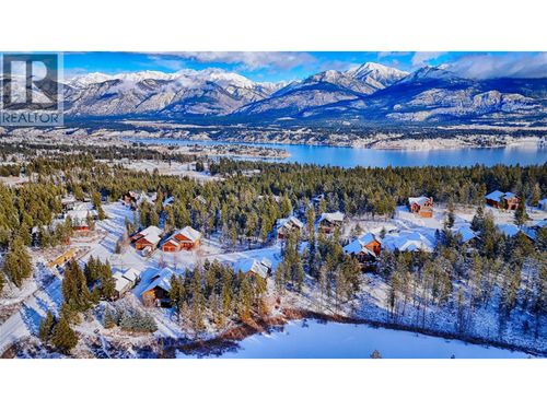 2516 Cobblestone Trail, Invermere, BC, V0A1K6 | Card Image