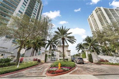321-19400 Turnberry Way, Aventura, FL, 33180-2681 | Card Image