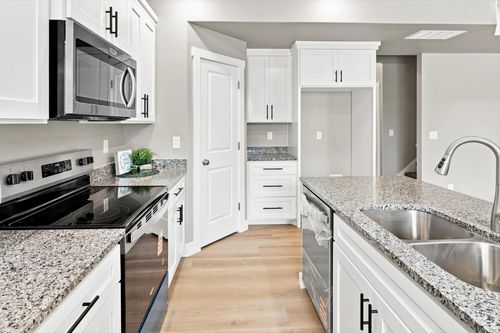 2-809 S 270 E, Smithfield, UT, 84335-2411 | Card Image
