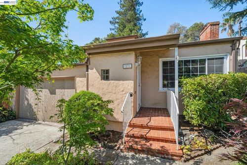 3231 Wisconsin St, Oakland, CA, 94602-4029 | Card Image