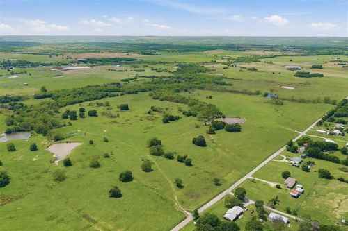 5-005 Fairview Rd, Davis, OK, 73030 | Card Image