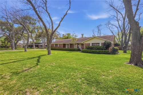 501 Dundee Street, Victoria, TX, 77904 | Card Image