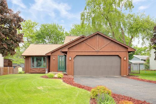 14629 Hillshire Ln, Burnsville, MN, 55306-6922 | Card Image