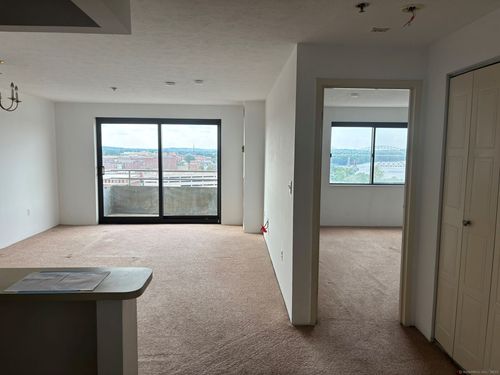 apt-1108-111 Dekoven Dr, Middletown, CT, 06457-3465 | Card Image