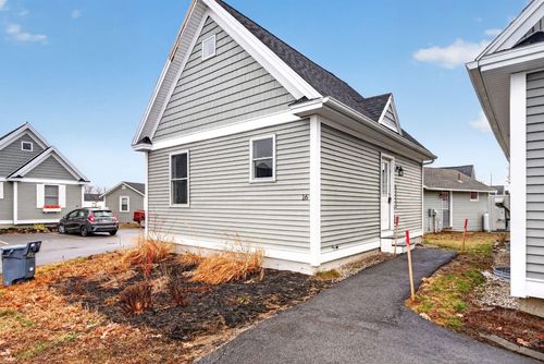 16-994 Portland Road, Saco, ME, 04072 | Card Image