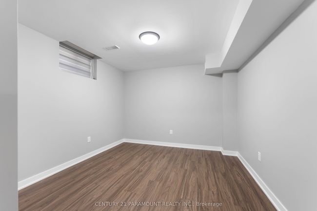 12 Hefferon Crt, House other with 6 bedrooms, 5 bathrooms and 4 parking in Brampton ON | Image 34