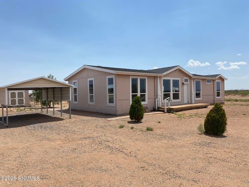 5250 Overhill Dr Nw, Deming, NM, 88030-1888 | Card Image