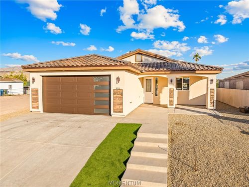811 Palo Verde Dr, Bullhead City, AZ, 86442-6405 | Card Image