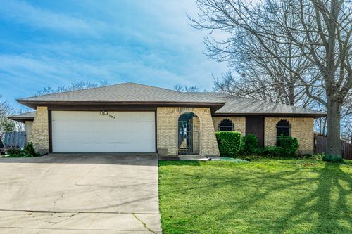 3324 Lookout Dr, Forest Hill, TX, 76140-1928 | Card Image