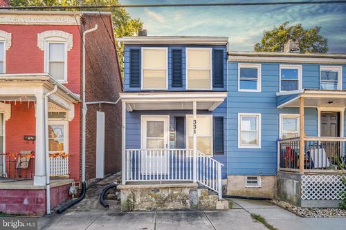 331 Walnut St, WRIGHTSVILLE, PA, 17368-1232 | Card Image