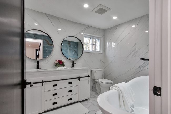 186 Elm St, House other with 4 bedrooms, 3 bathrooms and 8 parking in Andover MA | Image 26