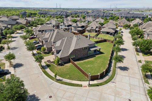 708 Winehart St, Lewisville, TX, 75056-6383 | Card Image