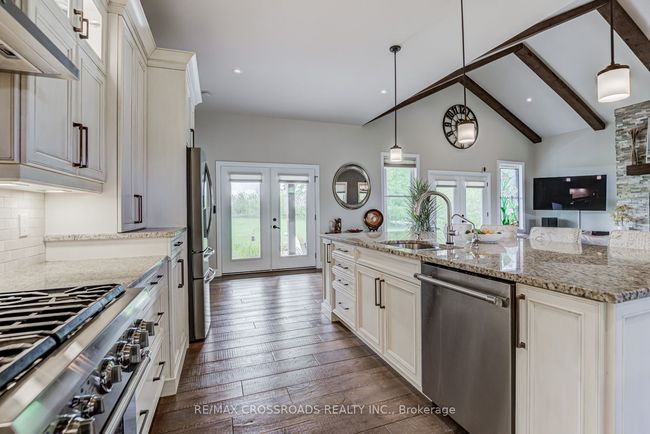 89 Gentlebreeze Dr, House other with 4 bedrooms, 4 bathrooms and 16 parking in Plainfield ON | Image 18