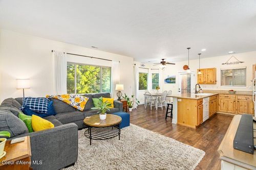 apt-201-6800 Spurwing Loop, Coeur D Alene, ID, 83815-7755 | Card Image